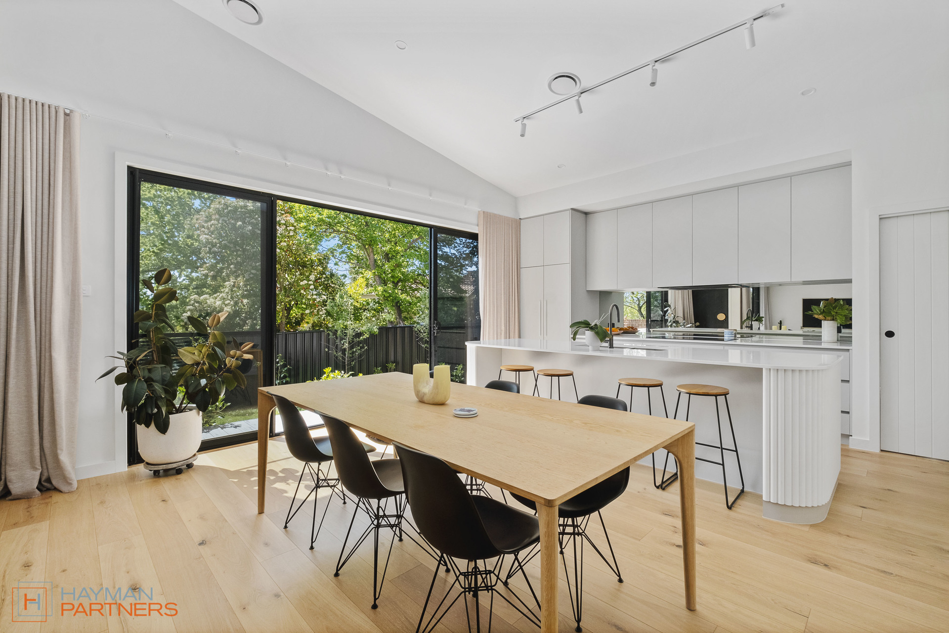 1/19 Haswell Place, Chifley ACT 2606, Chifley - Thumbnail 3
