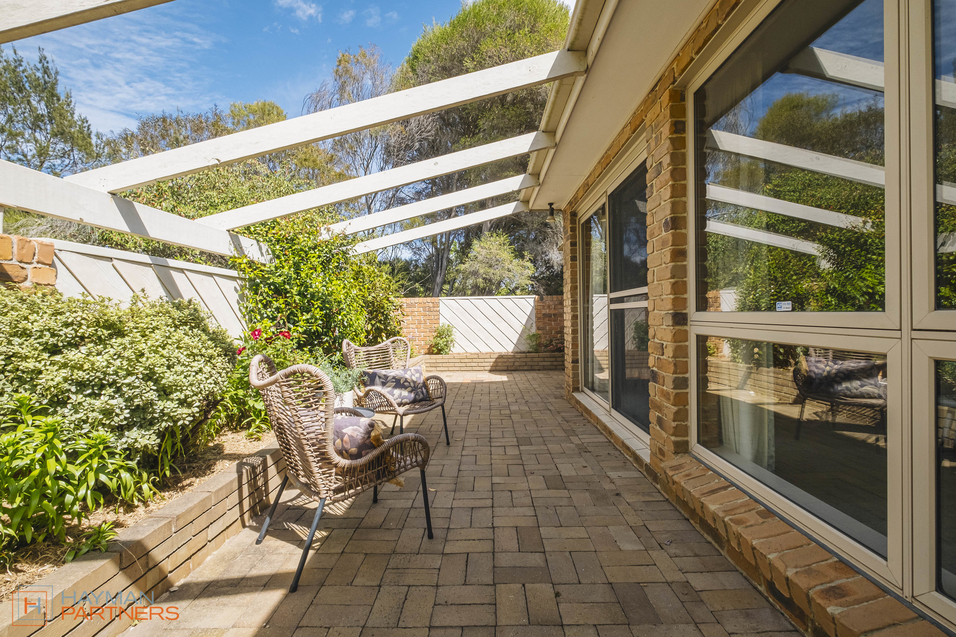 6 Rosson Place, Isaacs ACT 2607, Isaacs - Thumbnail 2