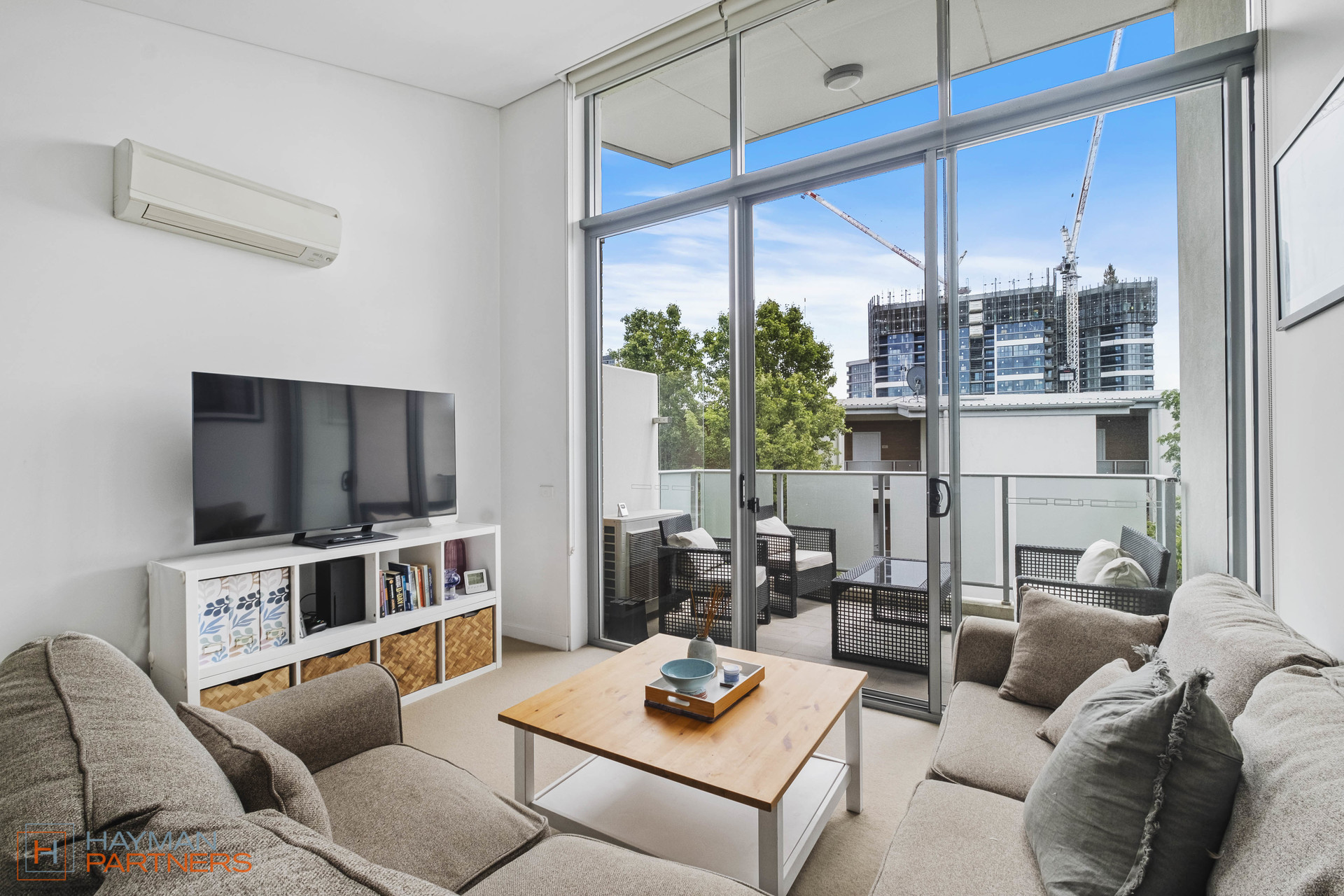 82/116 Easty Street, Phillip ACT 2606, Phillip - Thumbnail 2