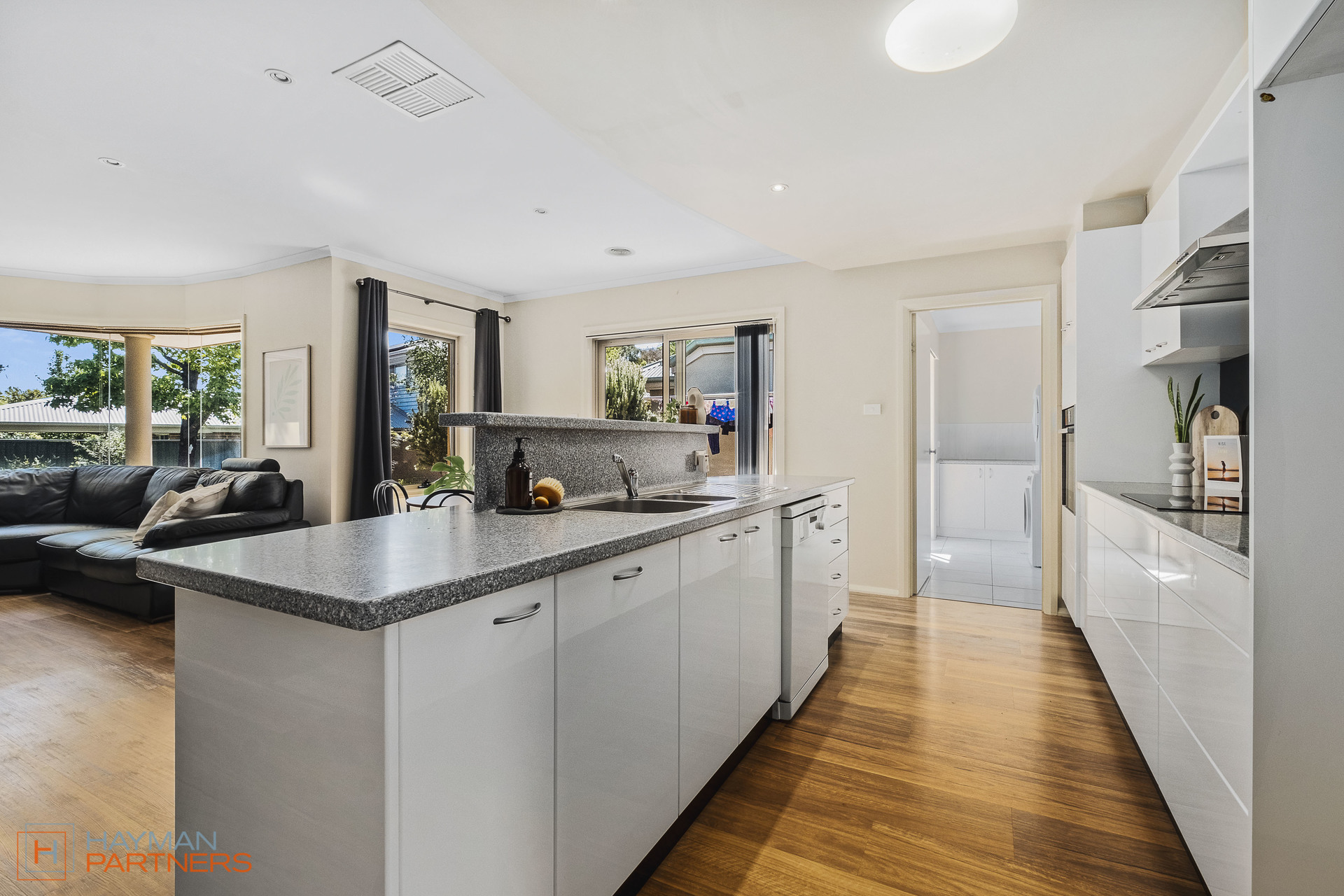 71 Jennings Street, Curtin ACT 2605, Curtin - Thumbnail 6
