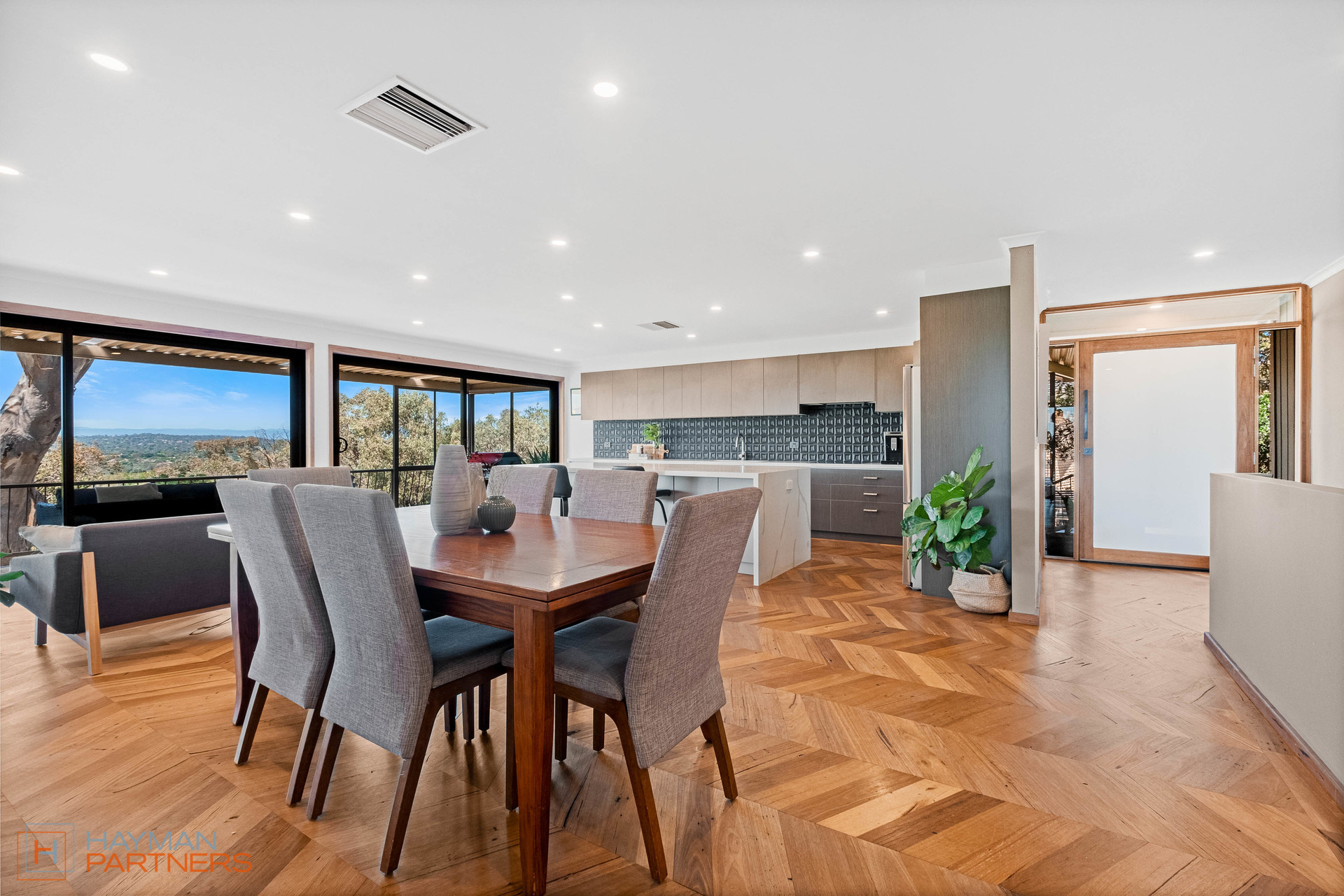 161 Kingsford Smith Drive, Melba ACT 2615, Melba - Thumbnail 6