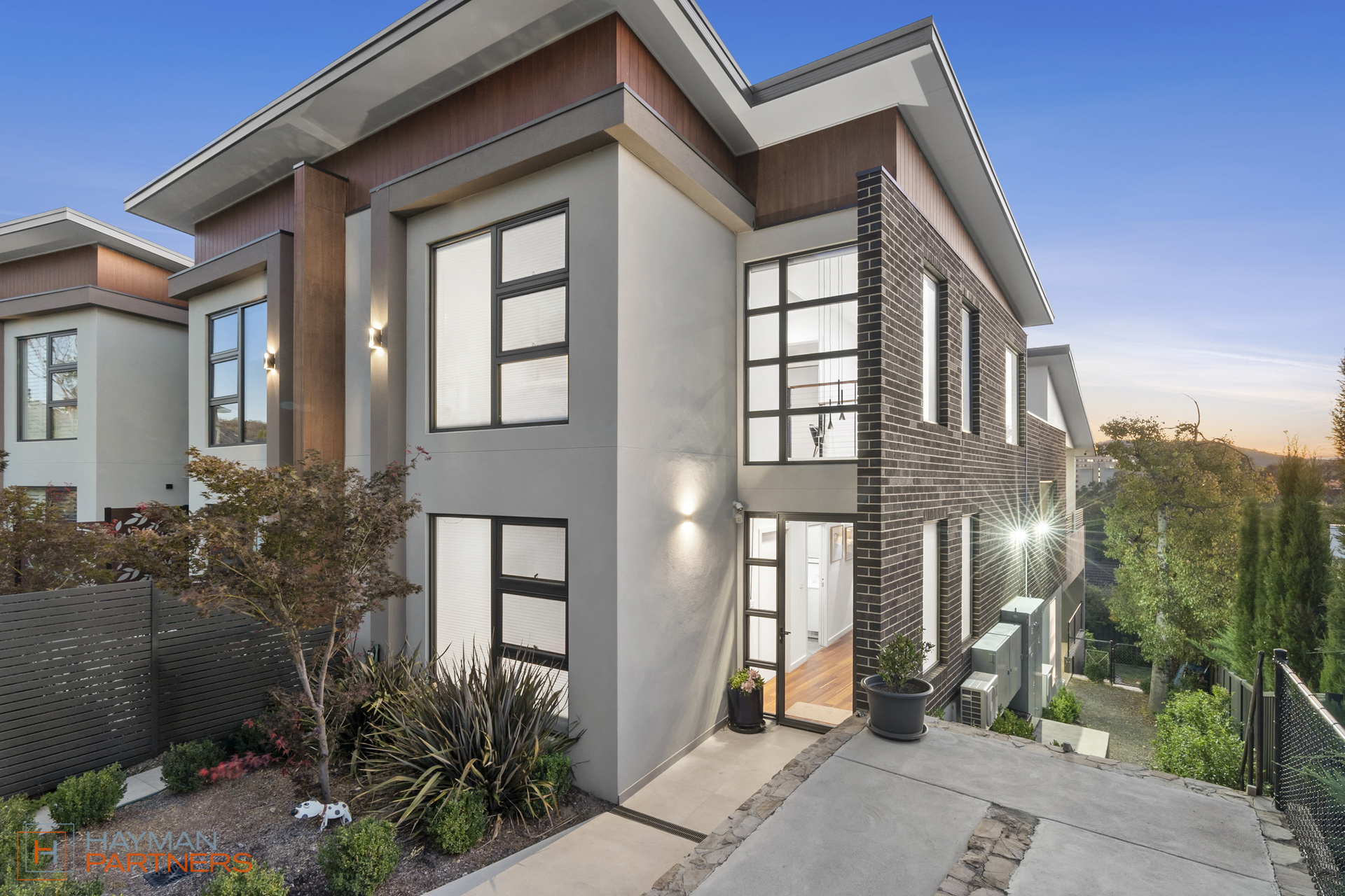 1/18 Sabine Close, Garran ACT 2605, Garran - Thumbnail 2