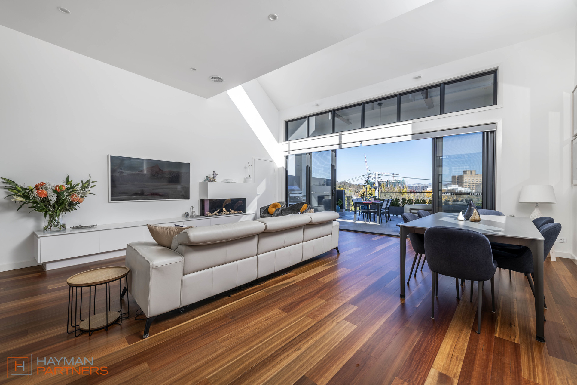 1/18 Sabine Close, Garran ACT 2605, Garran - Thumbnail 3