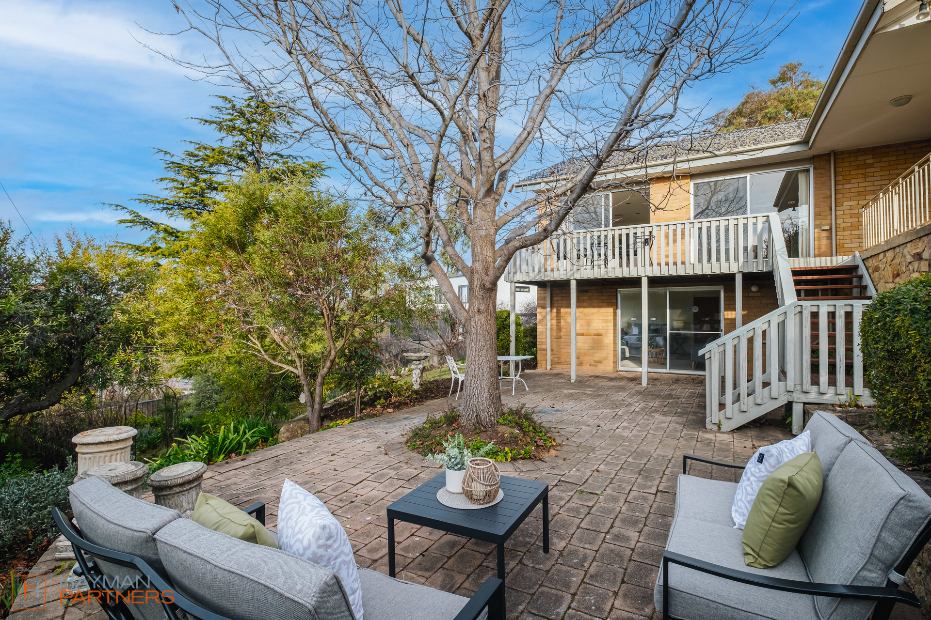 16 Barrow Place, Lyons ACT 2606, Lyons - Thumbnail 2