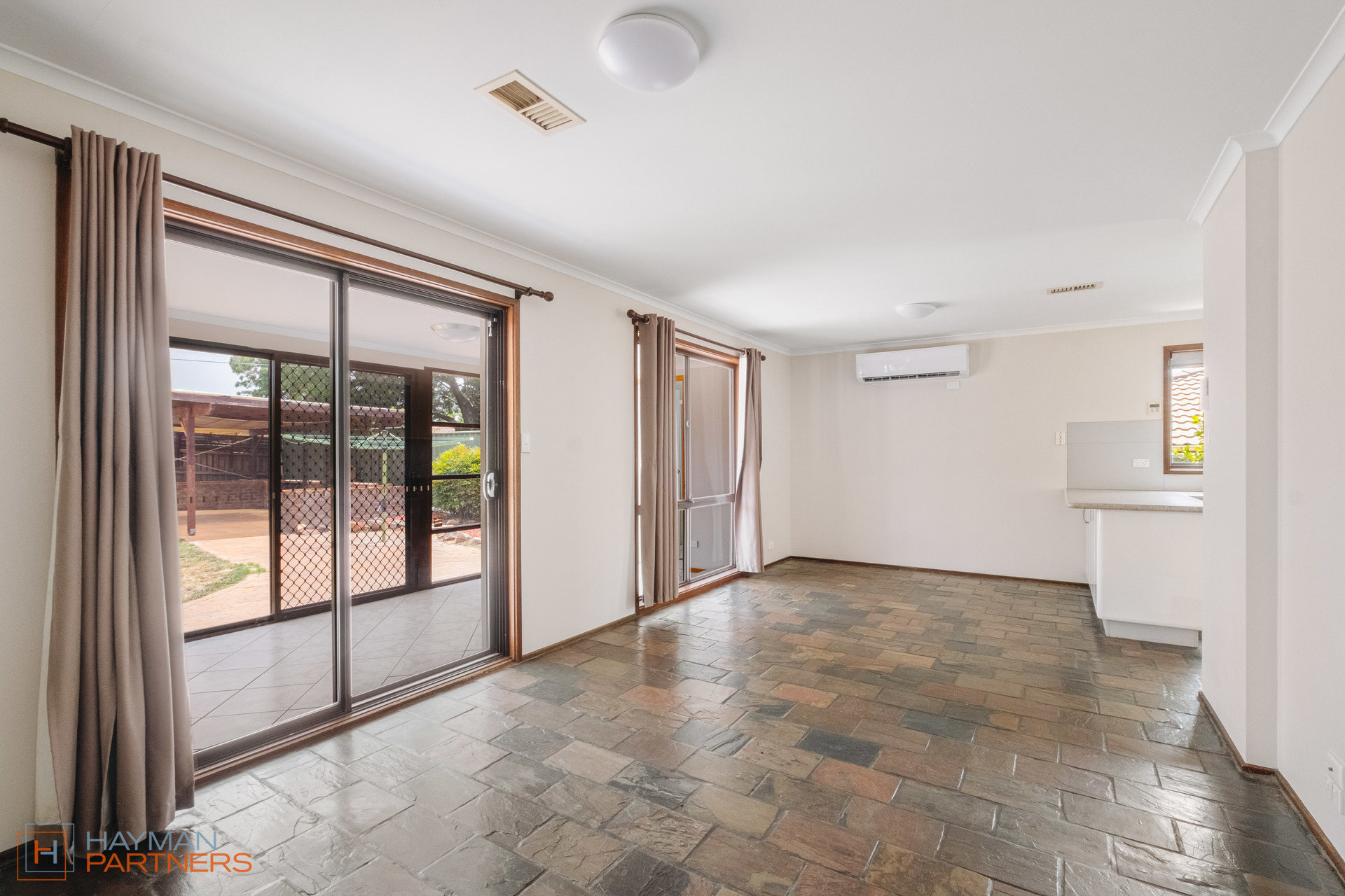 14 Maharatta Circuit, Isabella Plains ACT 2905, Isabella Plains - Thumbnail 6