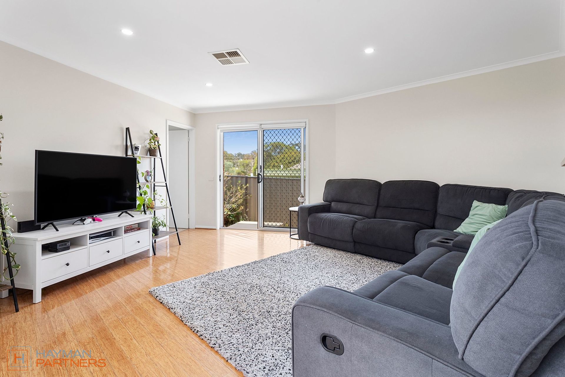 9 Blumenthal Place, Spence ACT 2615, Spence - Thumbnail 8