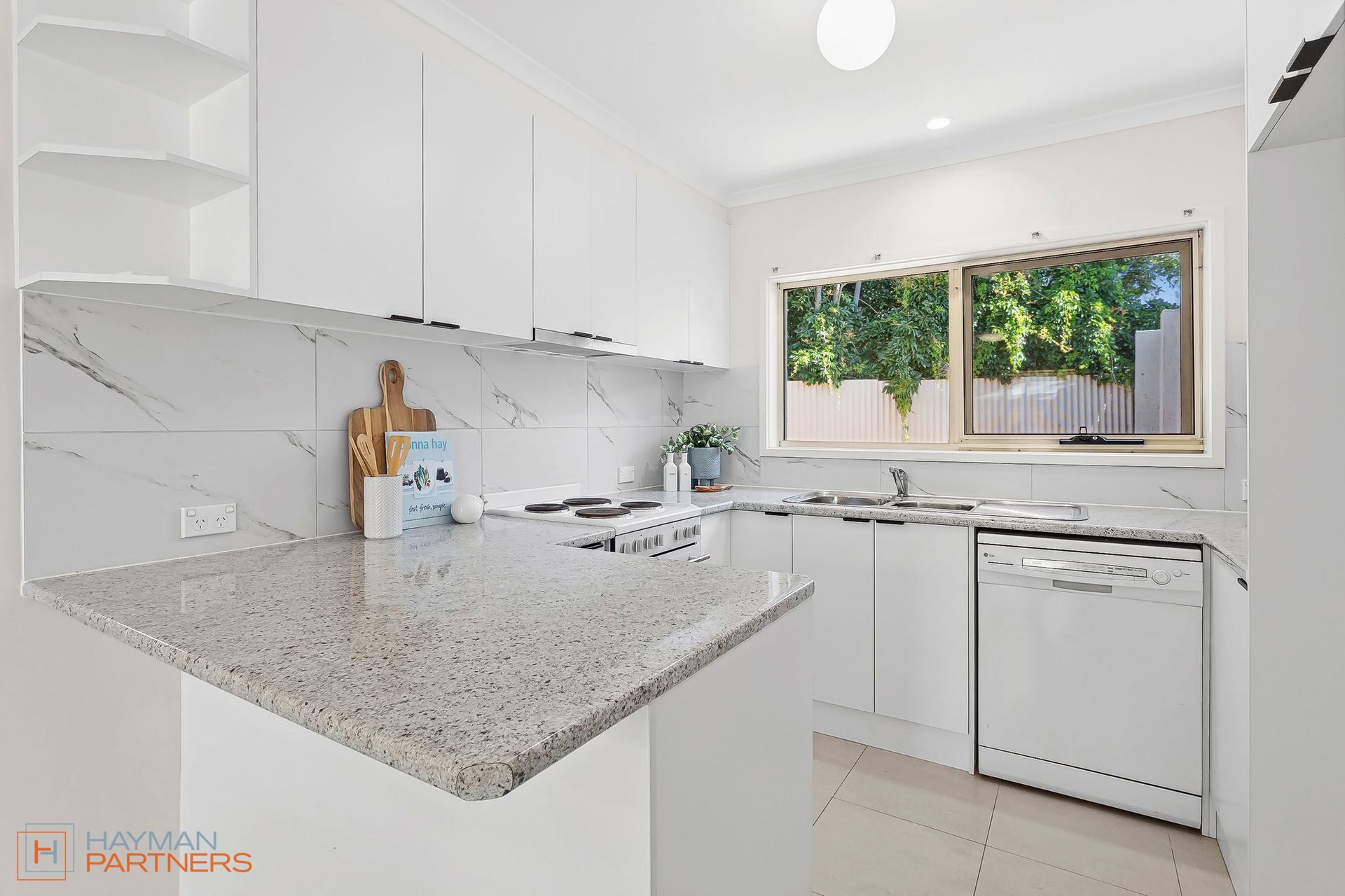 5 Chirnside Place, Kambah ACT 2902, Kambah - Thumbnail 6
