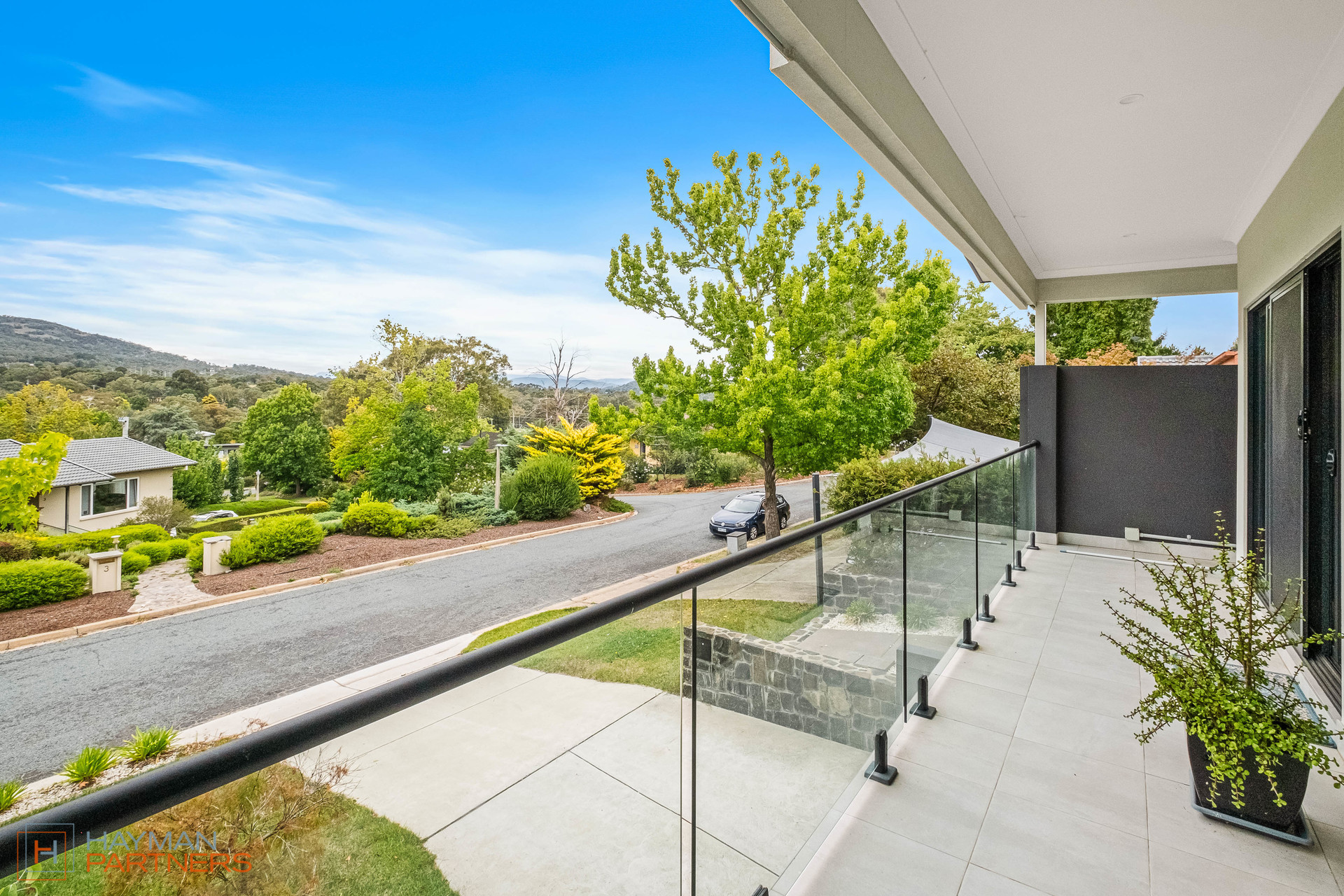 1/6 Raoul Place, Lyons ACT 2606, Lyons - Thumbnail 2