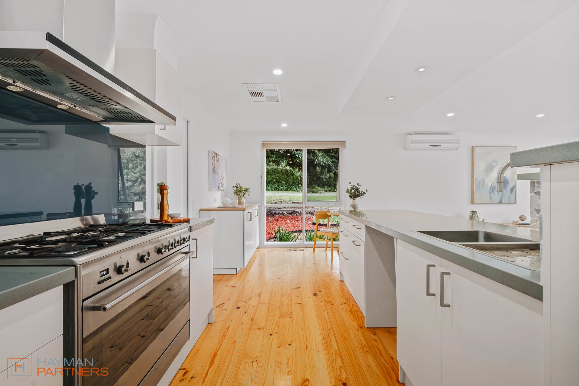 1 Magarey Place, Kambah ACT 2902, Kambah - Thumbnail 6