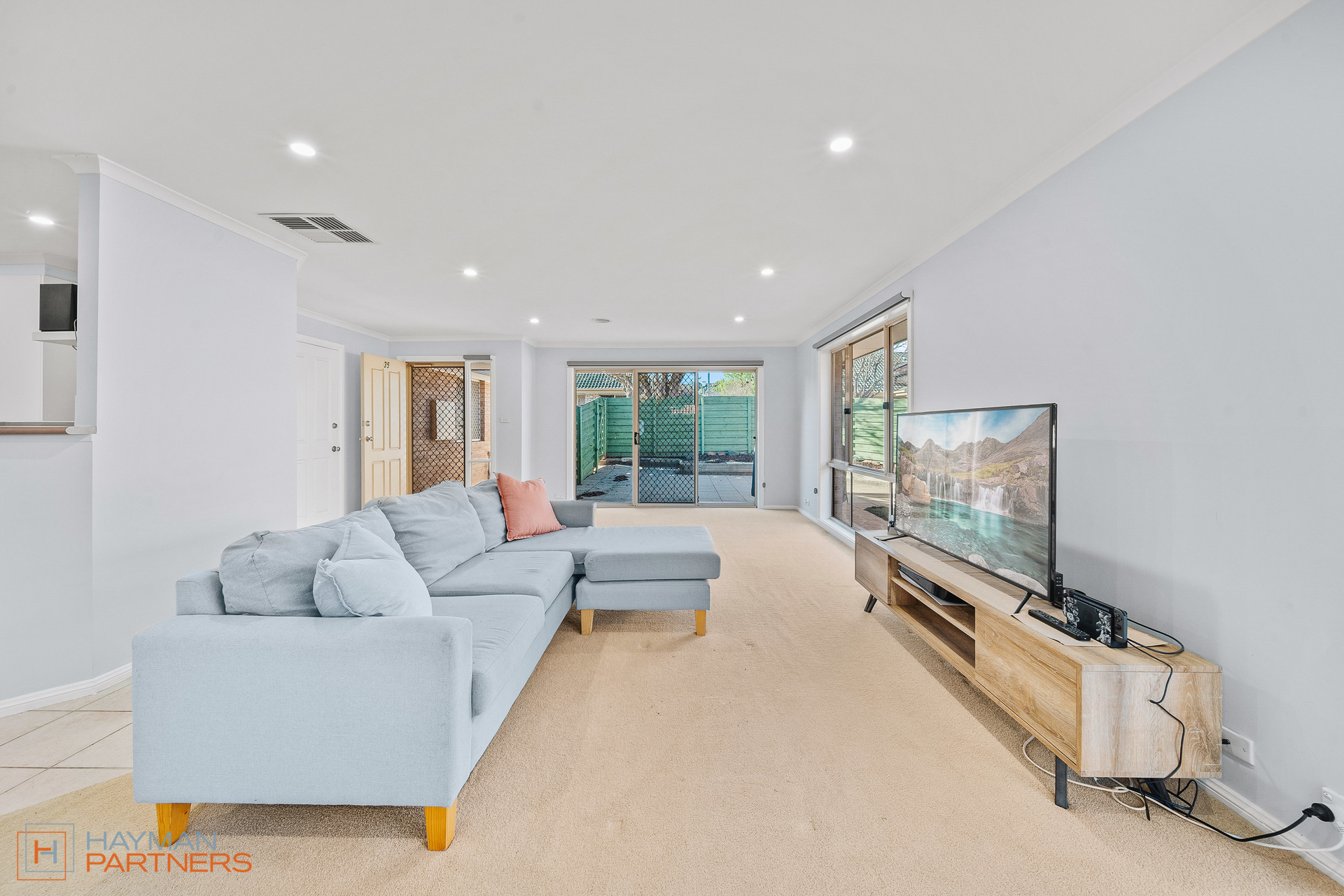 35/67 Barraclough Crescent, Monash ACT 2904, Monash - Thumbnail 6
