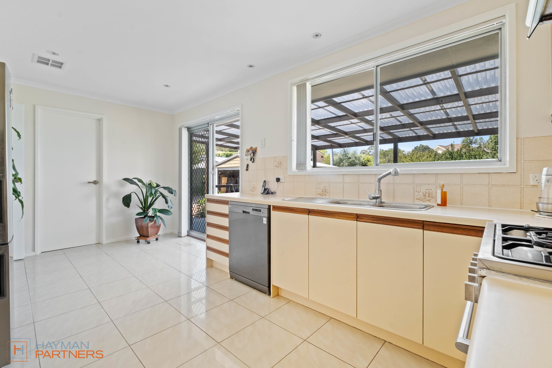 9 Glass Place, Kambah ACT 2902, Kambah - Thumbnail 8