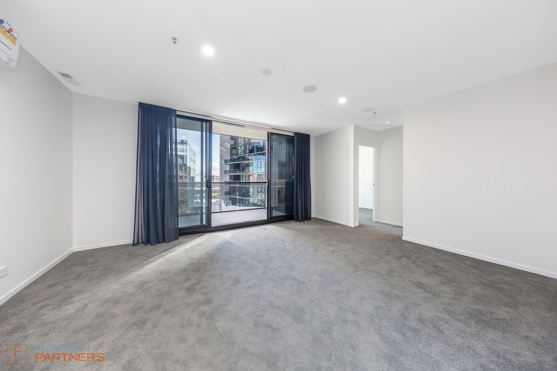 306/4 Grazier Lane, Belconnen ACT 2617, Belconnen - Thumbnail 2