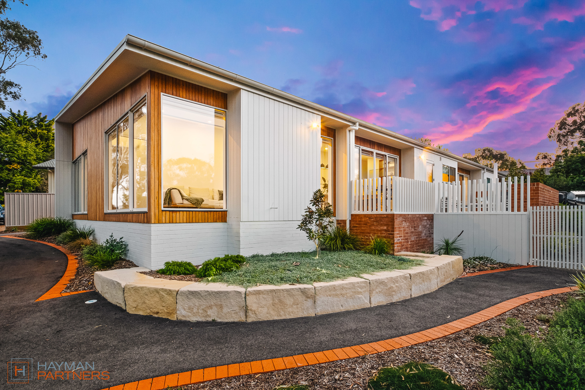 14 Cumberlege Crescent, Pearce ACT 2607, Pearce - Thumbnail 3