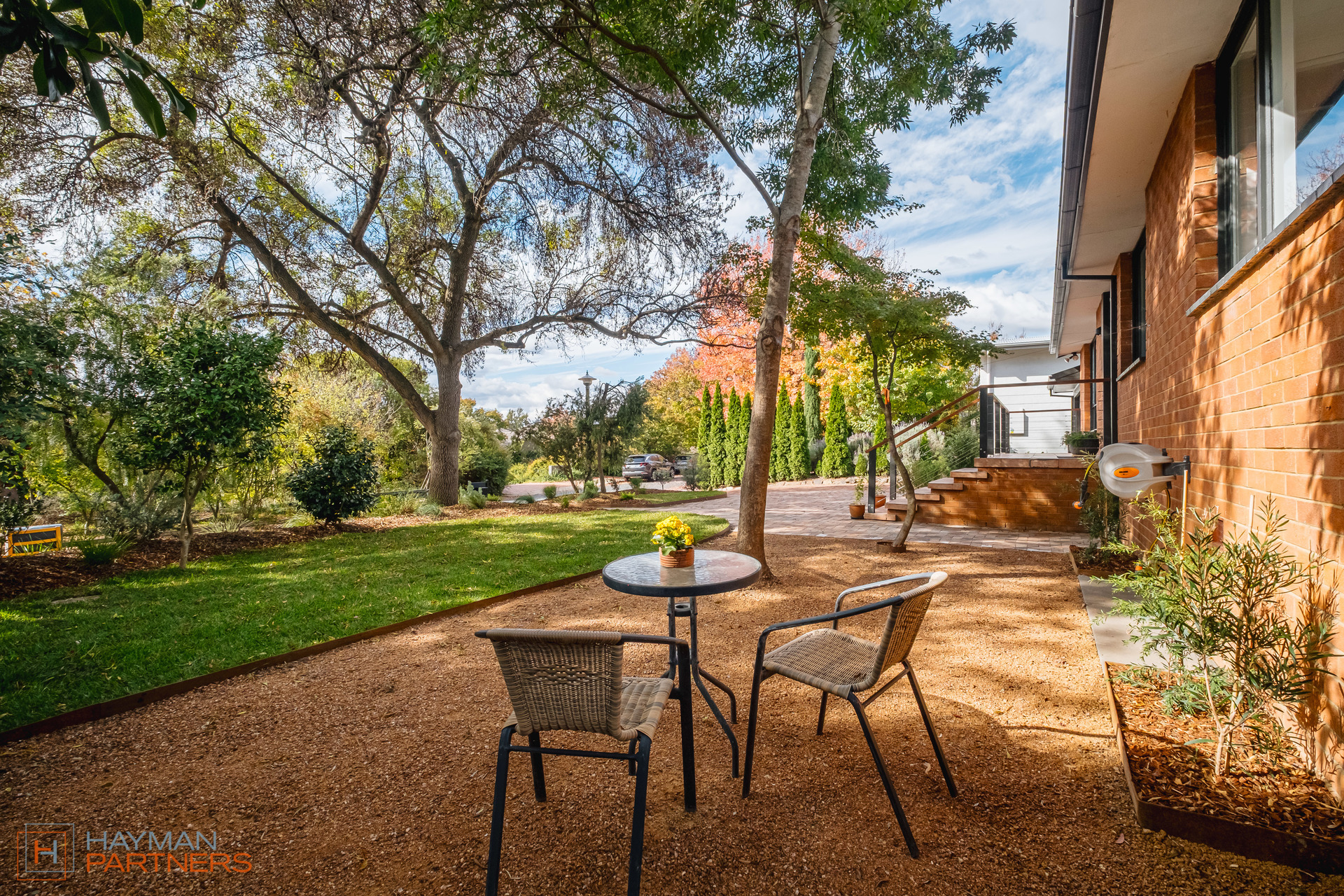 29 Robertson Street, Curtin ACT 2605, Curtin - Thumbnail 2