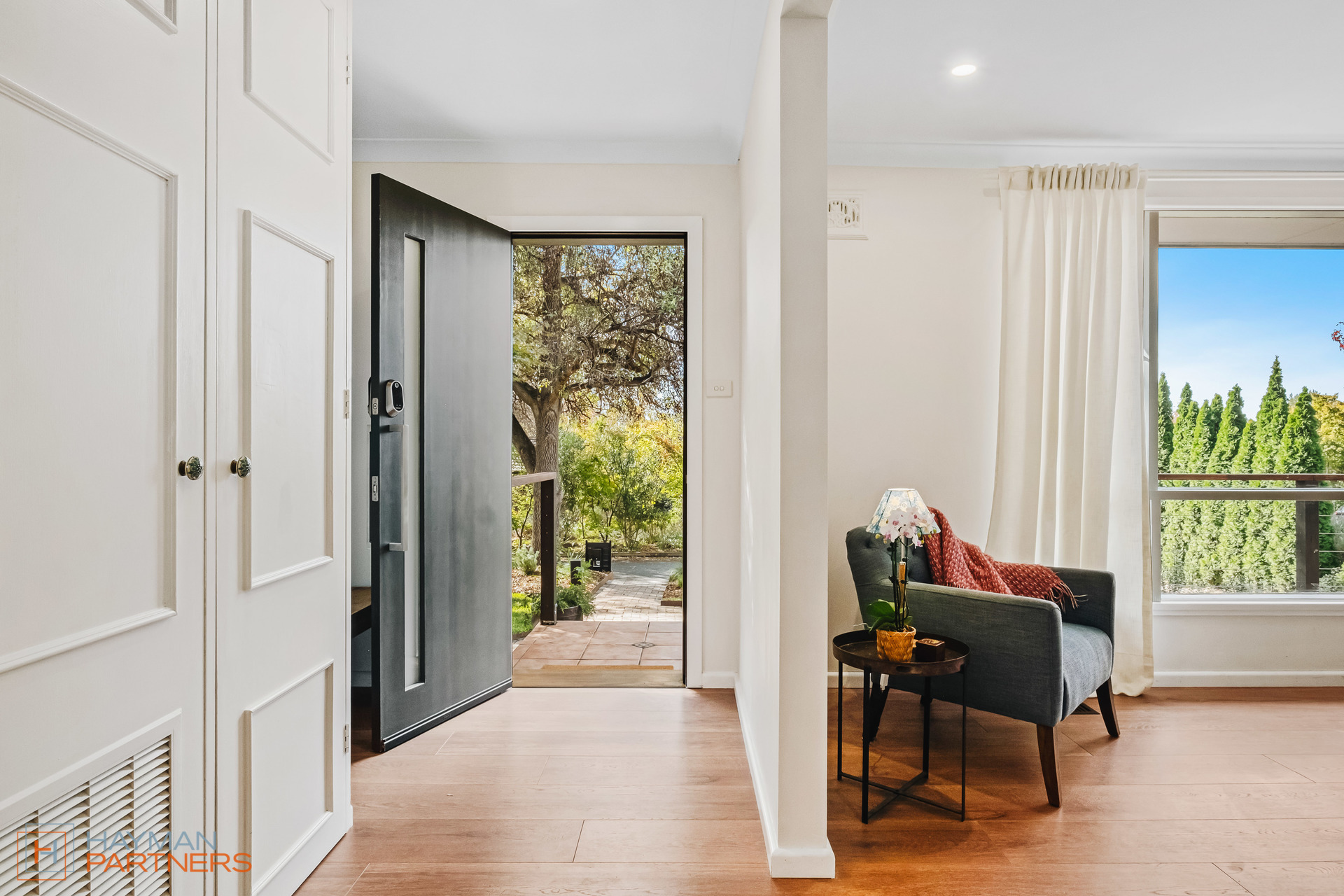 29 Robertson Street, Curtin ACT 2605, Curtin - Thumbnail 3