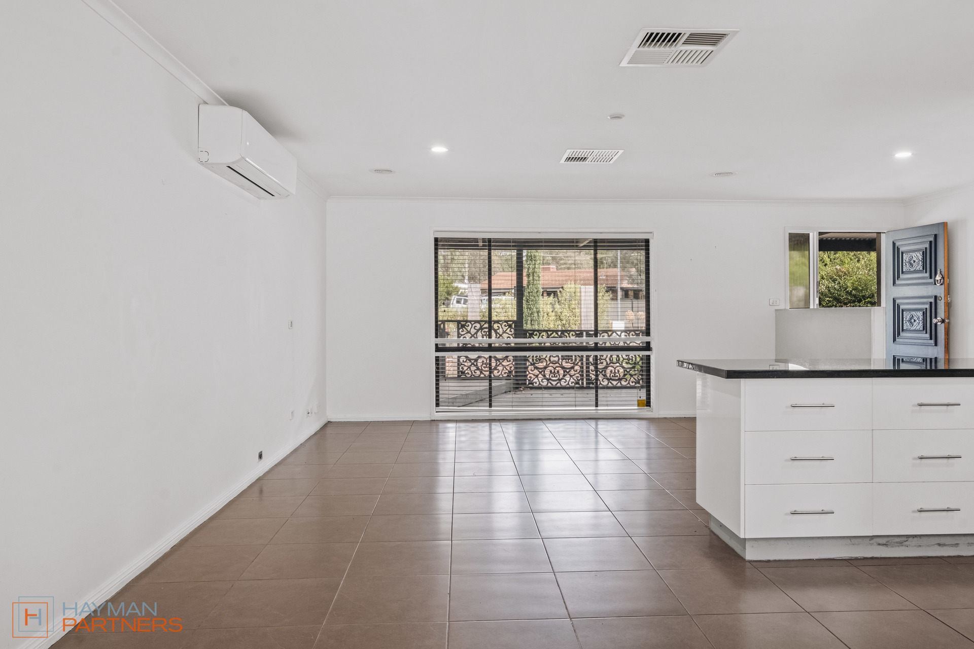 12 Australie Close, Gilmore ACT 2905, Gilmore - Thumbnail 5