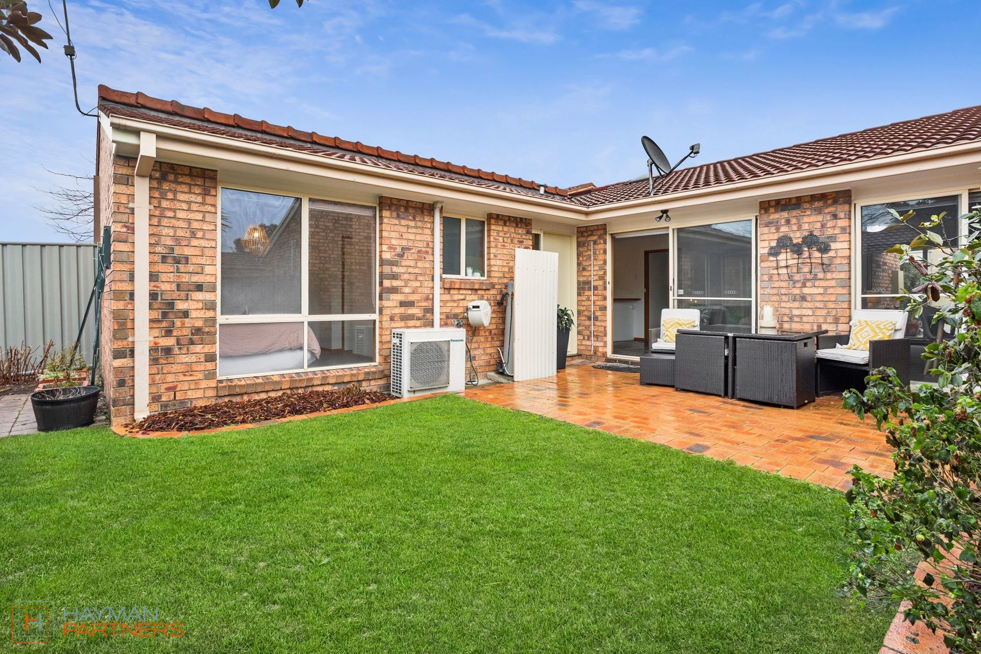11/6 Blackett Crescent, Greenway ACT 2900, Greenway - Thumbnail 2