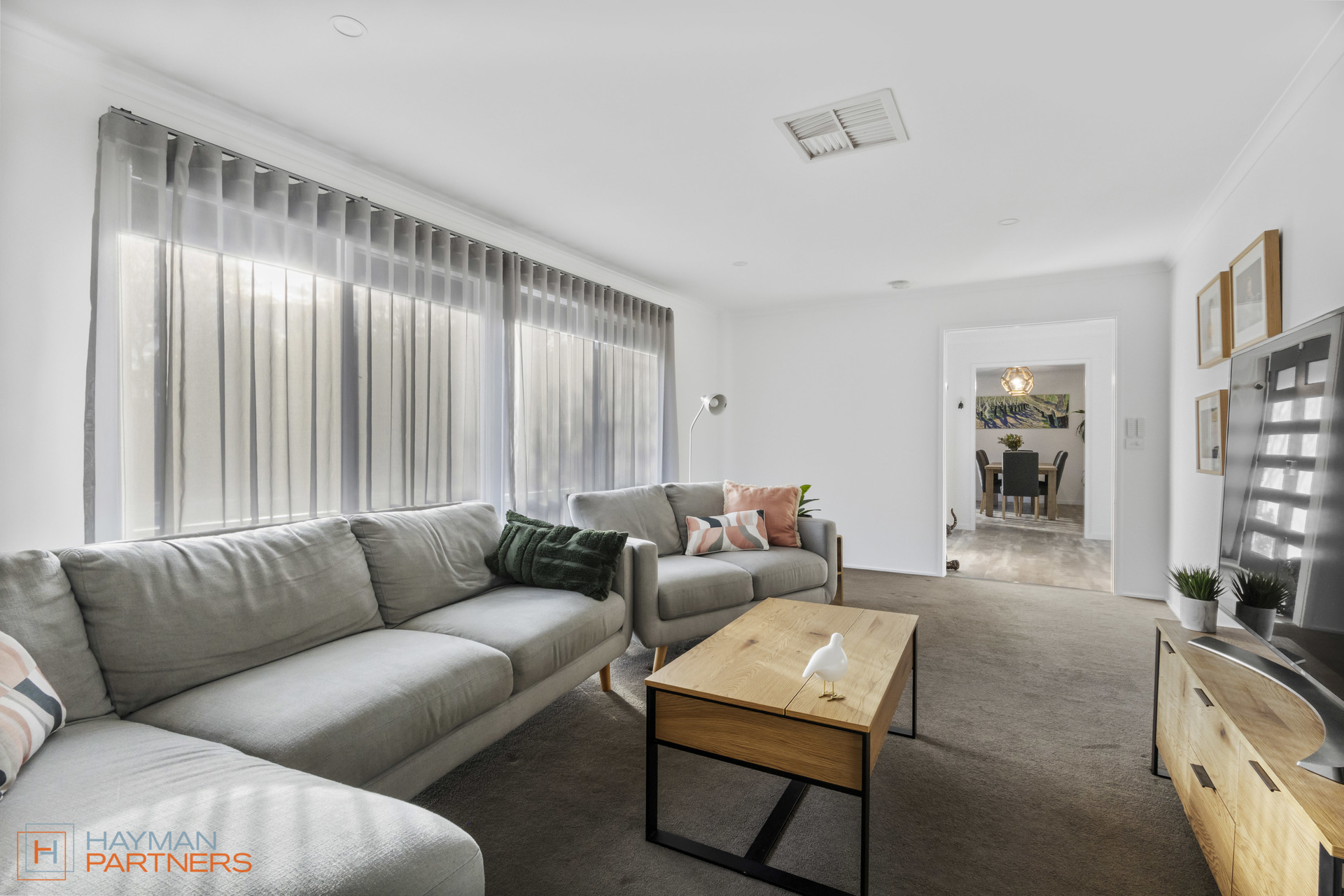 16 Riordan Street, Fadden ACT 2904, Fadden - Thumbnail 3
