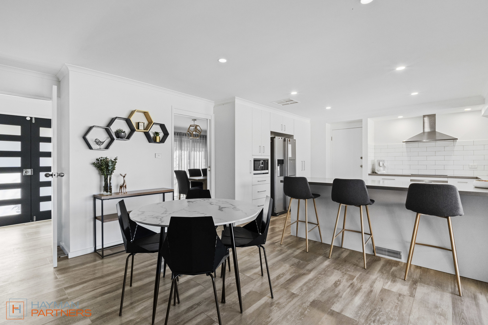 16 Riordan Street, Fadden ACT 2904, Fadden - Thumbnail 7