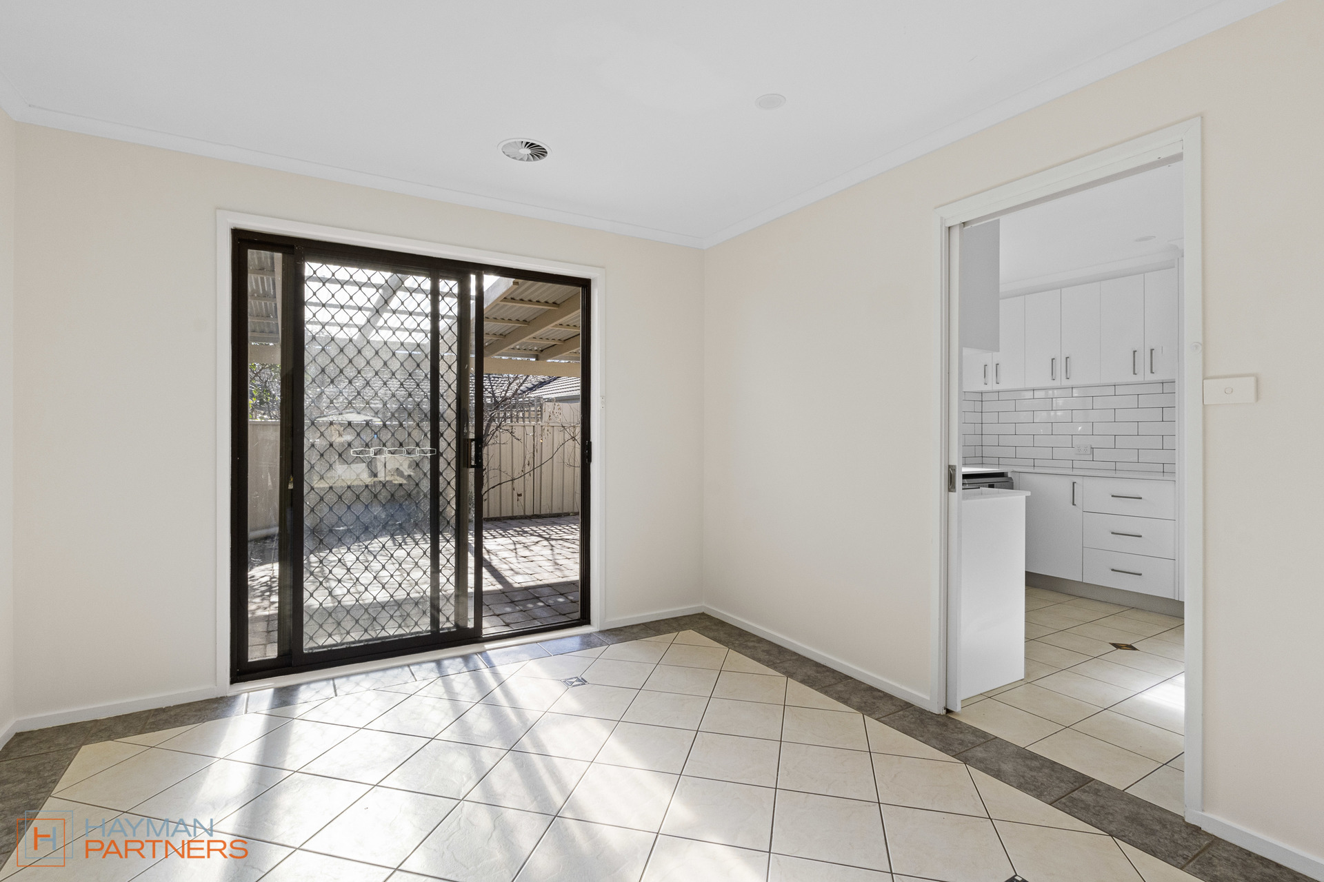 15A Barangaroo Street, Chisholm ACT 2905, Chisholm - Thumbnail 5