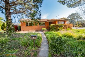 Preview image for 2 Kanooka Street, Rivett  ACT  2611