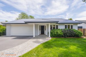 Preview image for 10 Ryan Street, Curtin  ACT  2605