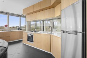 609/25 Edinburgh Avenue, City, ACT 2601