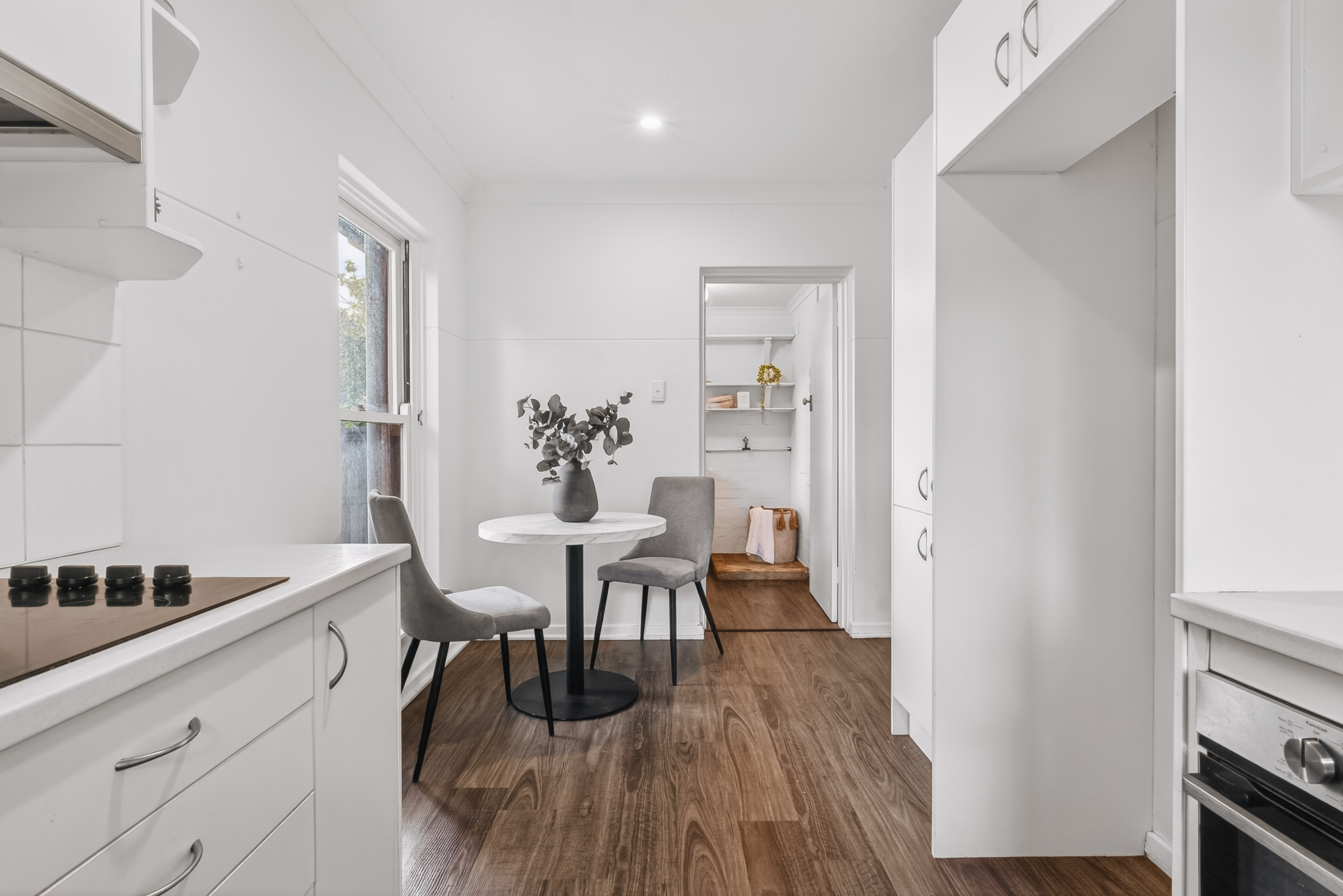 136 Strickland Crescent, Deakin ACT 2600, Deakin - Thumbnail 6