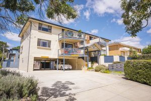2/3 Nuyts Street, Red Hill, ACT 2603
