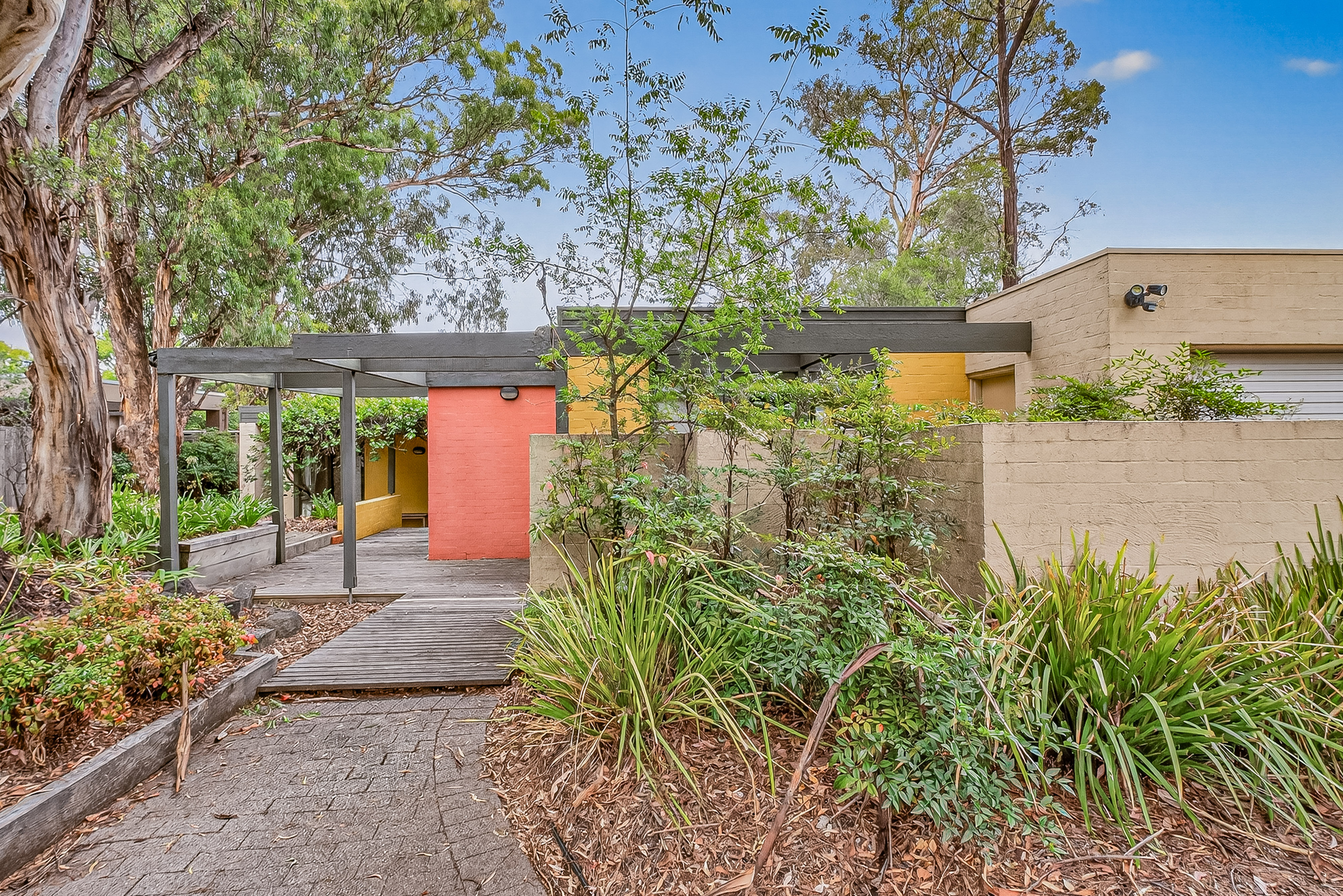 6 Spensley Place, Wanniassa ACT 2903, Wanniassa - Thumbnail 2