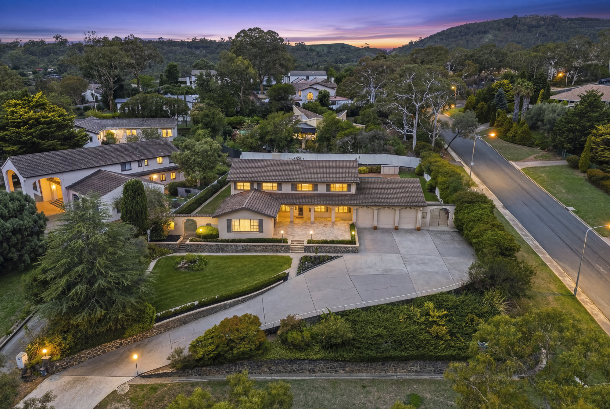 2 Timbarra Crescent, O'Malley ACT 2606, O'Malley - Image 1