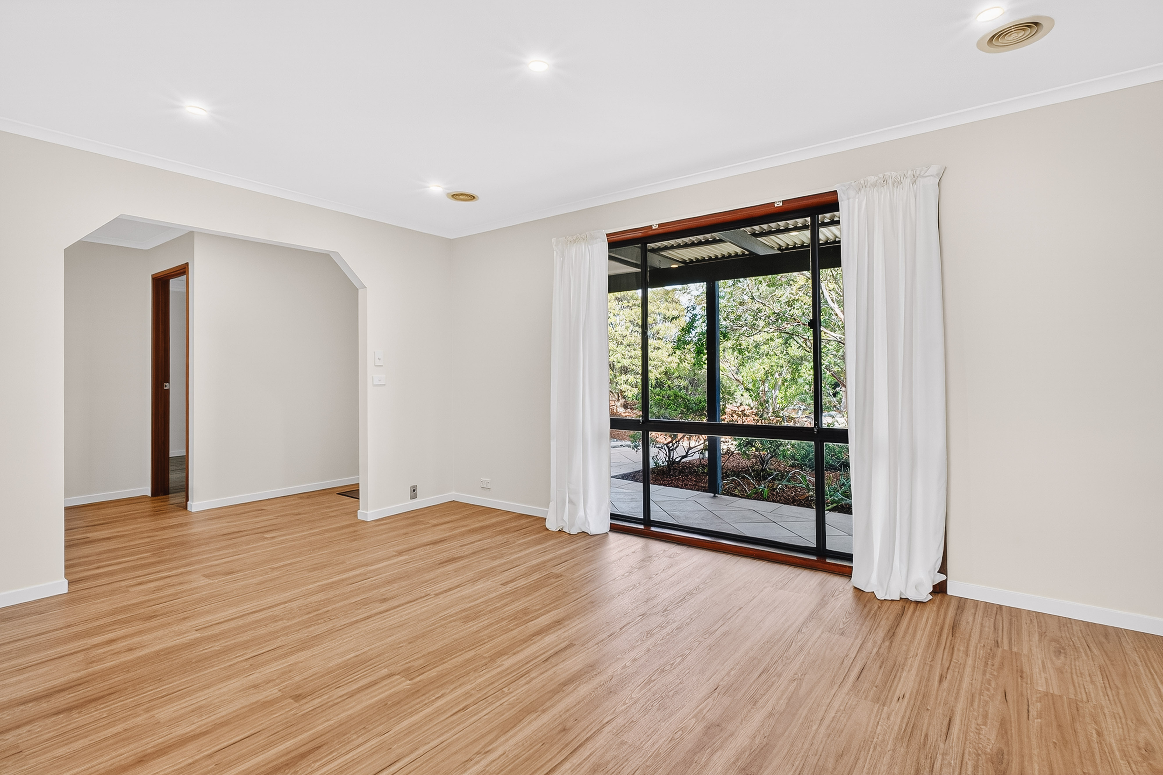 19 Andrew Crescent, Calwell ACT 2905, Calwell - Thumbnail 5
