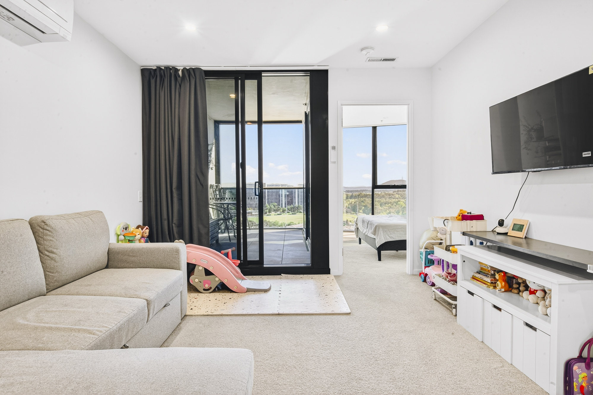 1005/15 Bowes Street, Phillip ACT 2606