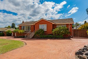 Preview image for 32 Robson Street, Garran, ACT 2605