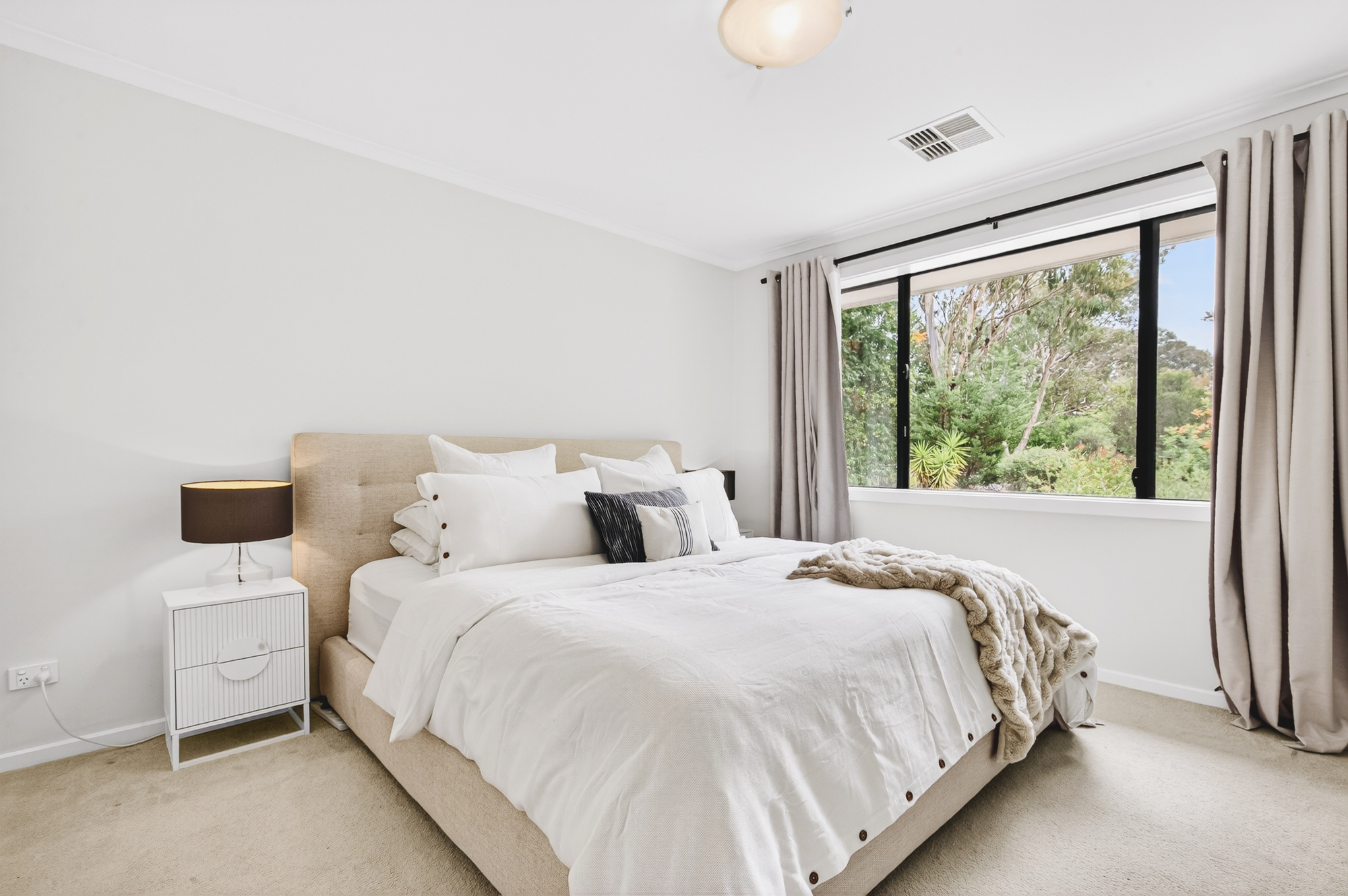 135 Namatjira Drive, Fisher ACT 2611, Fisher - Thumbnail 7