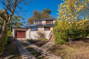18 Collings Street, Pearce, ACT 2607