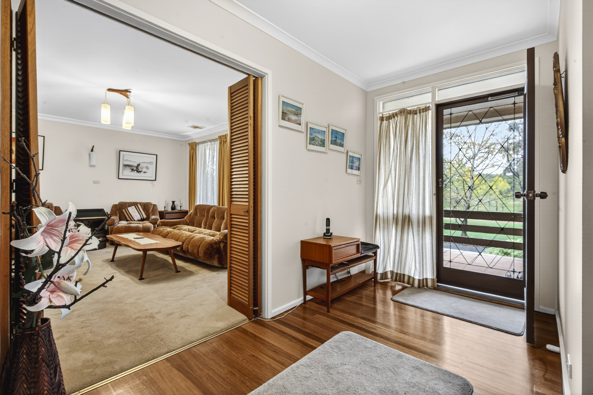 18 Martin Street, Curtin ACT 2605, Curtin - Thumbnail 2