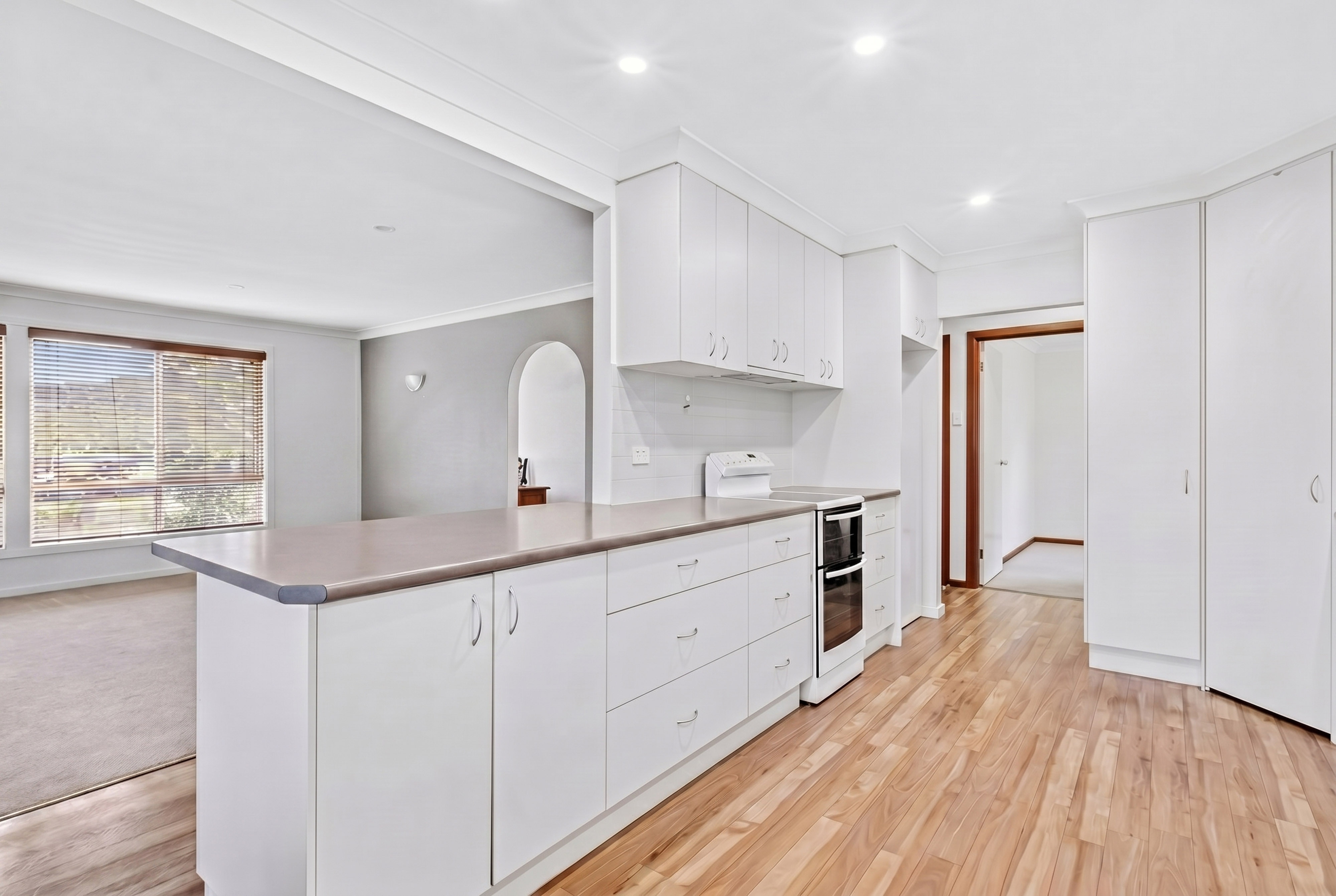 8 Oliver Street, Lyneham ACT 2602, Lyneham - Thumbnail 4