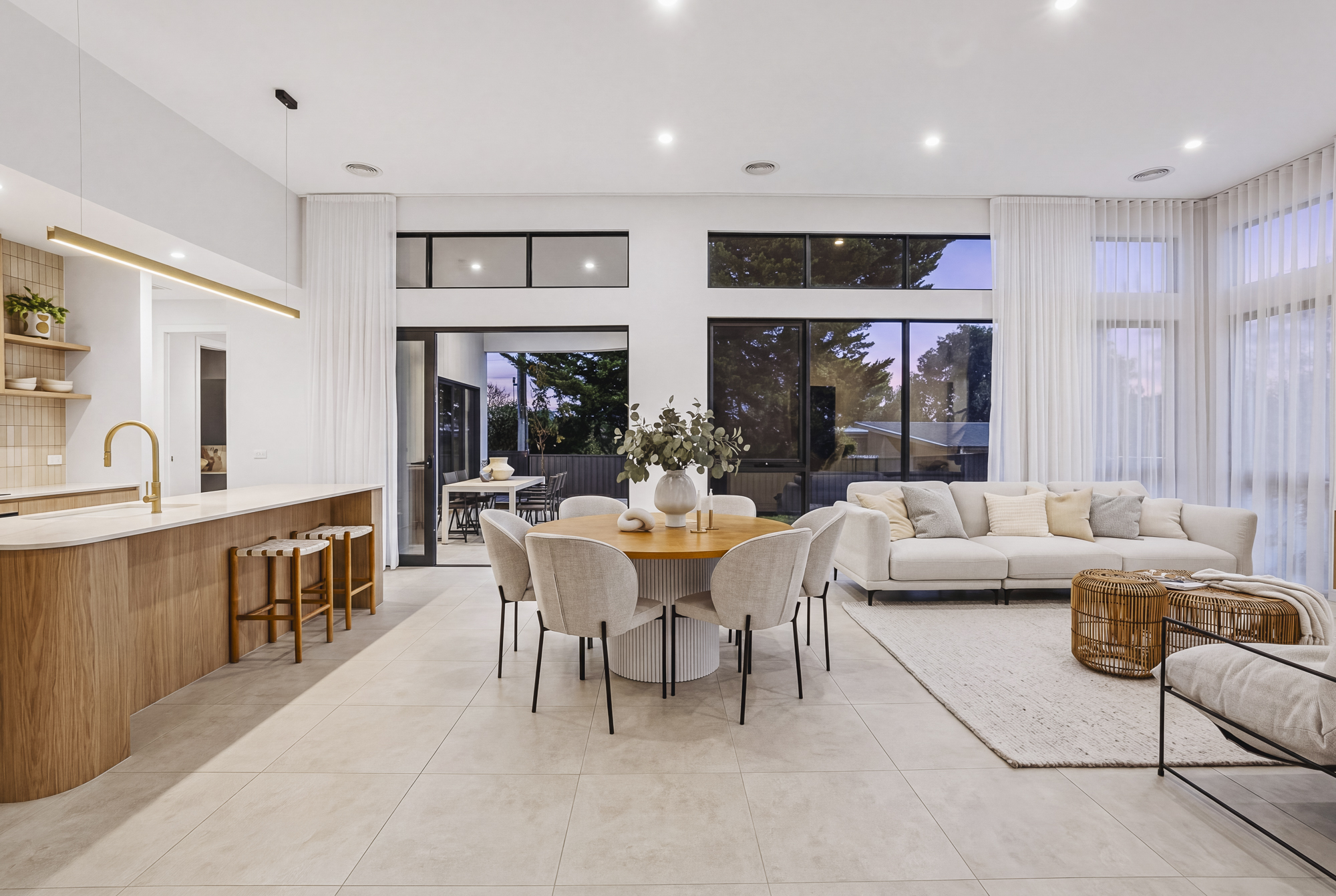 4 Propsting Street, Curtin ACT 2605, Curtin - Thumbnail 4