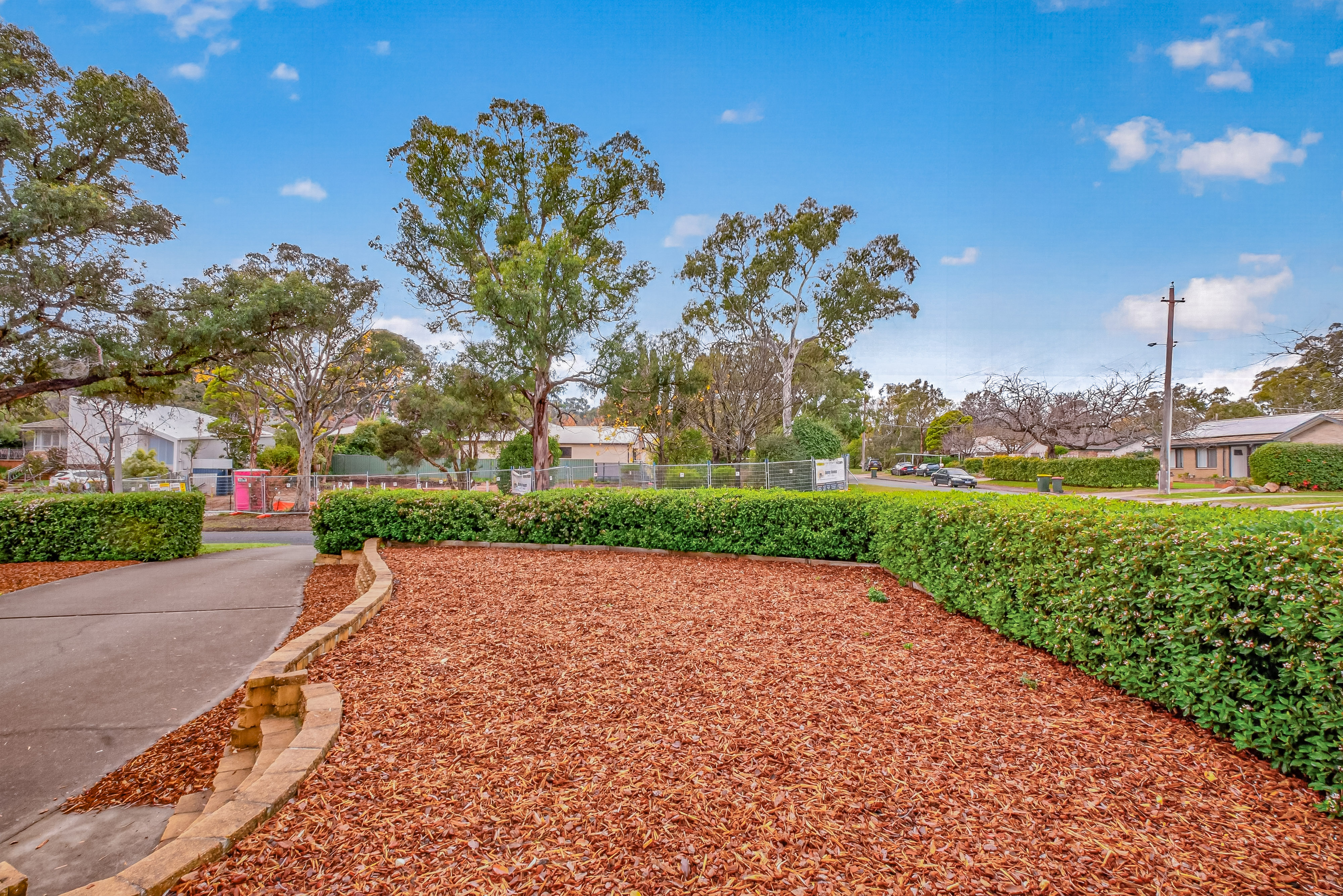 2/13 Jensen Street, Hughes ACT 2605, Hughes - Thumbnail 3
