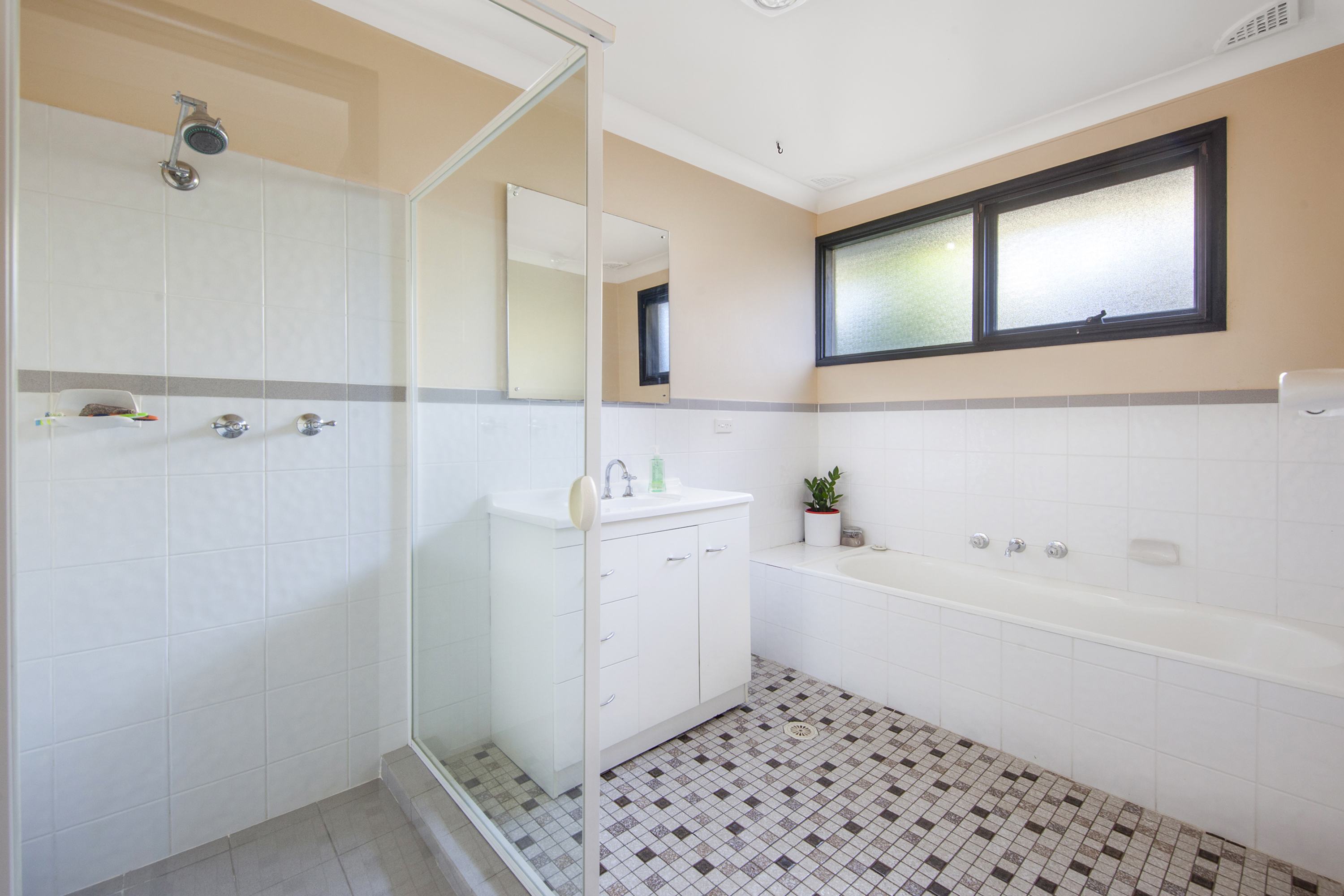 2 Drevermann Street, Farrer, ACT 2607